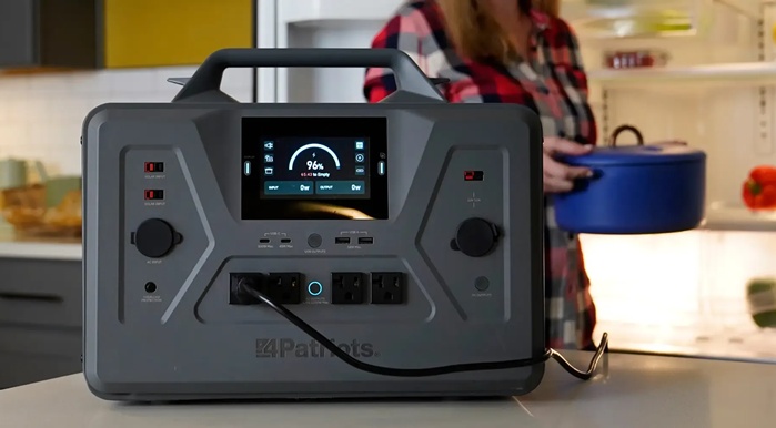 Who Is the Patriot Power Solar Generator 2200X Best For?